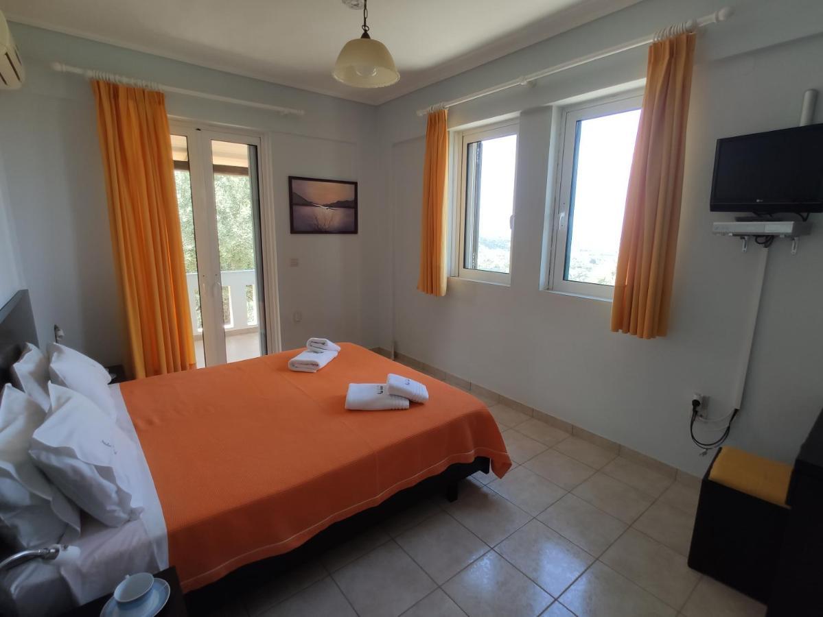 Irida Appartement Apolpaina Buitenkant foto
